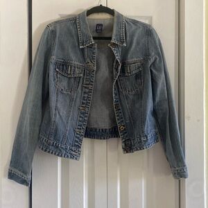 Women’s GAP Y2K denim jacket